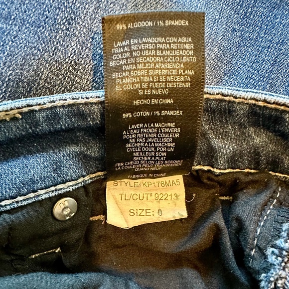 Kut from the Kloth Jeans - Picture 9 of 9